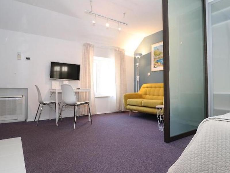 CBE9192131A260A24DCE73576CA8BBD1