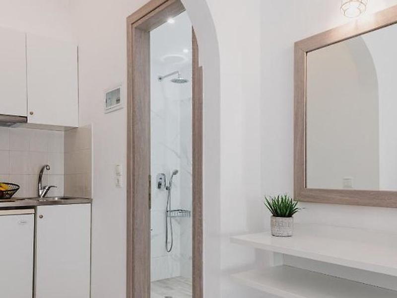 CDEBC12C226984CB264CD62A09C29EBB