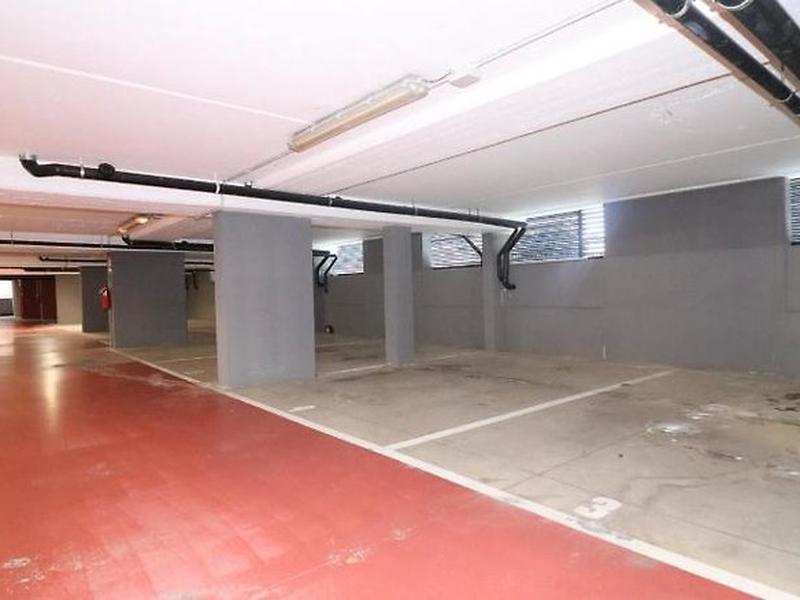 BC606EA48D1E4D5EFFC49E13FB87999F