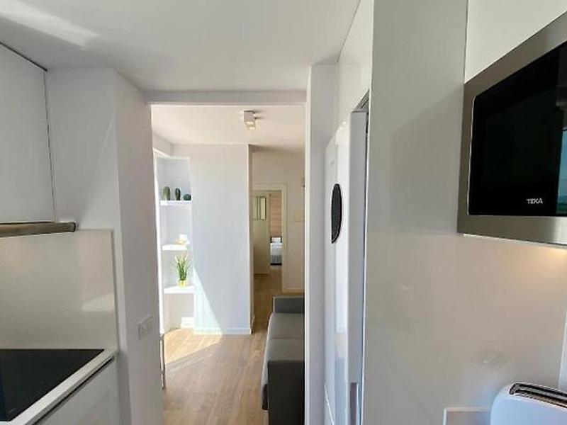 B7BCC6C33A4C1FDE84FFB12F9BE8ACFE