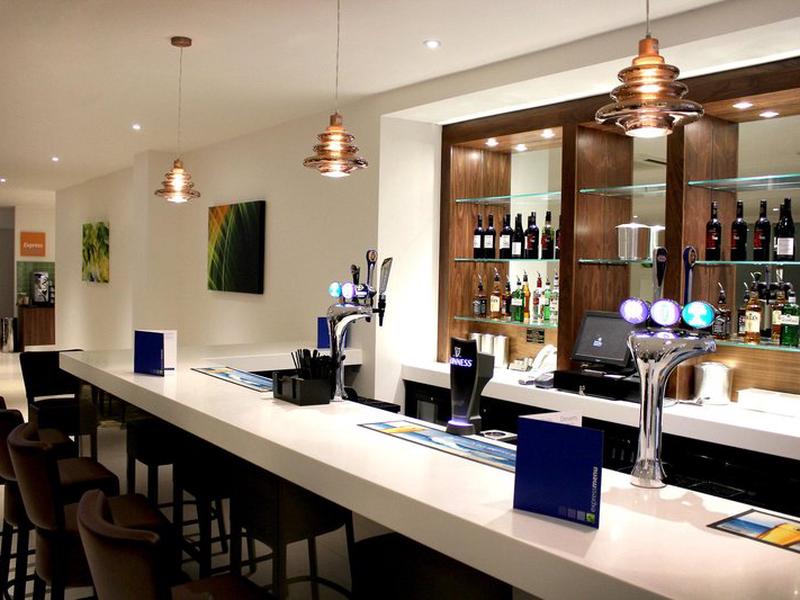 ECEDEC463E579338463DD1ABF62A02C5