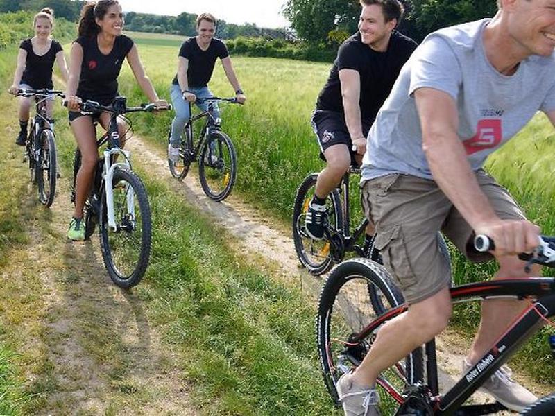 046F8CC08C02F28CC6CBB2F14005EC9C