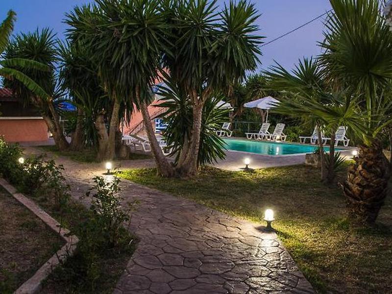 48497A71E2D921AB6866788CF8D777B5