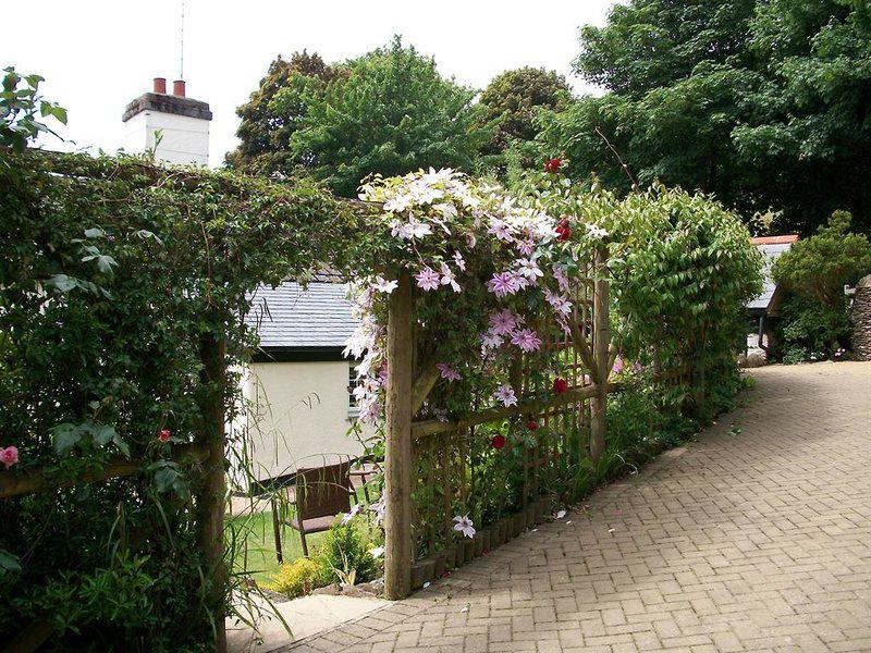 514ADD7B5B7F08D1D7D8D92D18C61B14