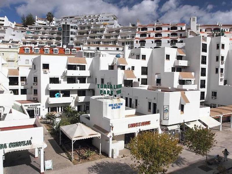 CDD9BE67B2ECF73F58ED69B31C2B88FC