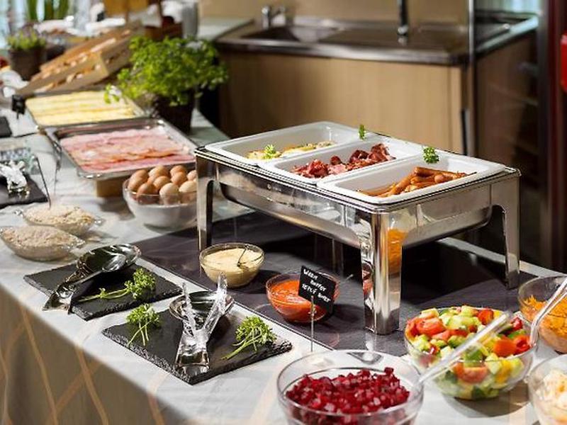 FB2ED1F0B593AFDA49819F50BD034539