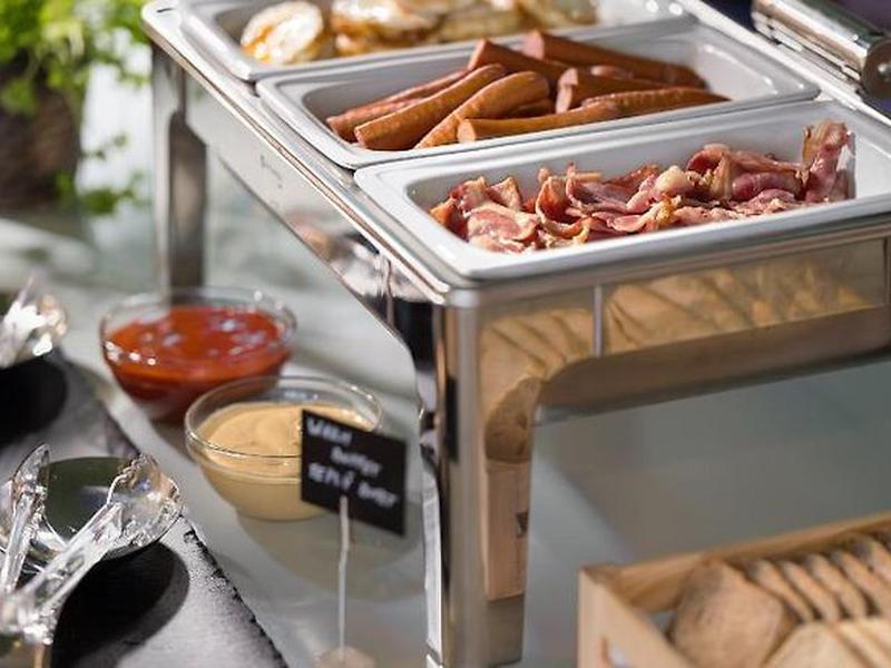 0E651816951A0FC5B633B3B5AB881C55