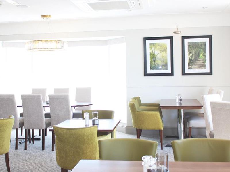 38AEB27B15DDF7E8686619FFF79AE3FB