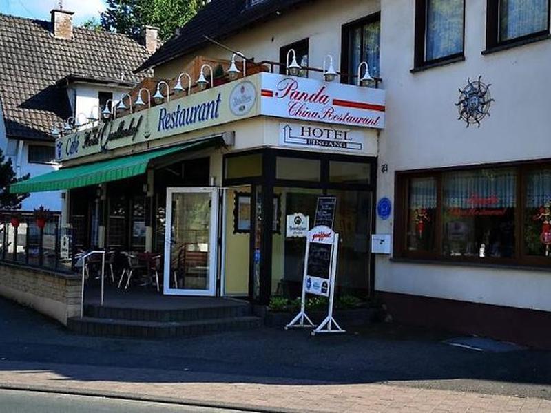 2A7883514E5DE8D5FF158EFAC2D4BF6E