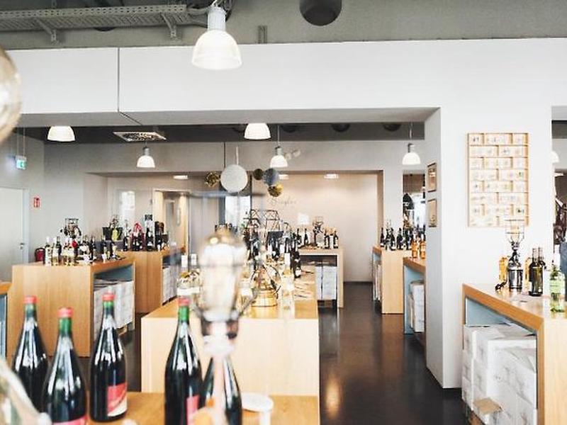 631103305F3915FC6B3803FCD927CAFF