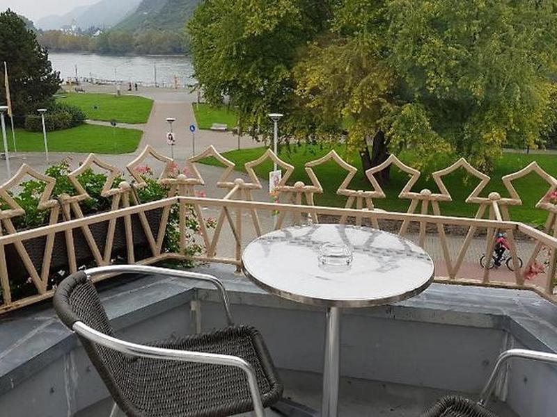 70C13BAB1E6F5AE7F62F638DD7C3AC77