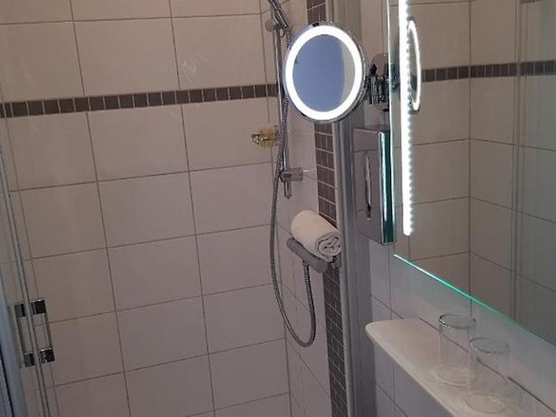 DD95BBB32C59CD139333F64317B98D71