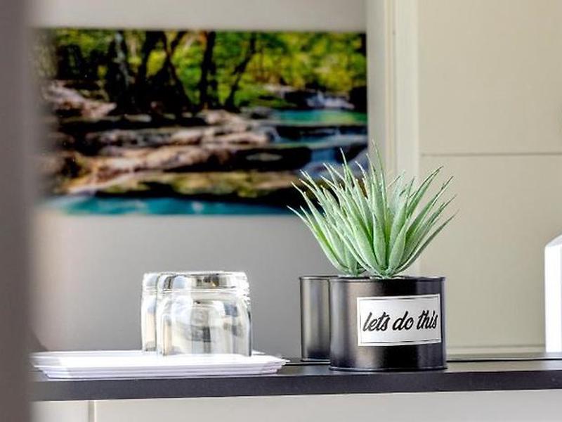 1C0EE0D5889A455802B0E4AABF584DBD