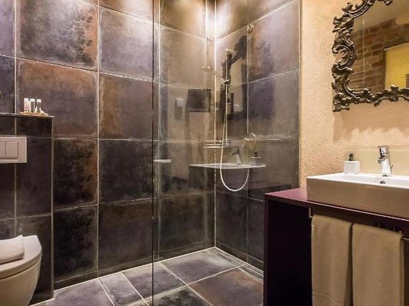 3FB38A772F0E984C65532224B129AFDB