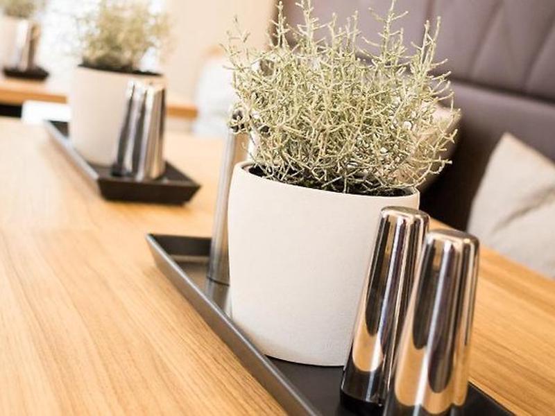 090E5DADA61F45AAE7973FBC6D15E7F9