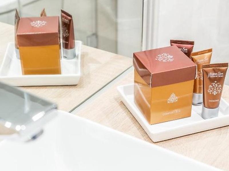 229F9583B3921513893773ECB2B86166