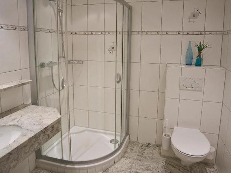 CC8DE90A5D48E897534C4A6B7DBC20AA