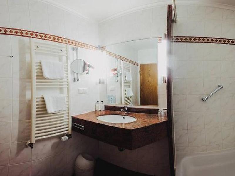 1F5372DD81D17968C90BF38CFA61E14C