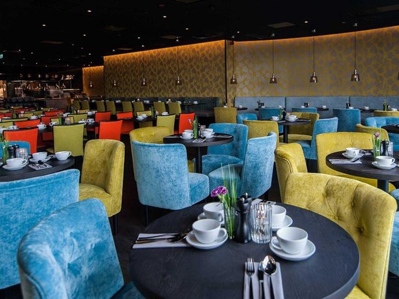 09A855512AEDD51D9968793DC0B0F68D