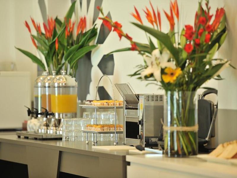 42868F9E4A0AB3E351B996EC4DF23299