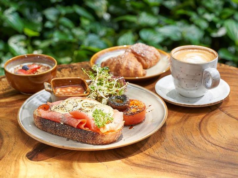 B82950C933DAF40E79A00BE955201329