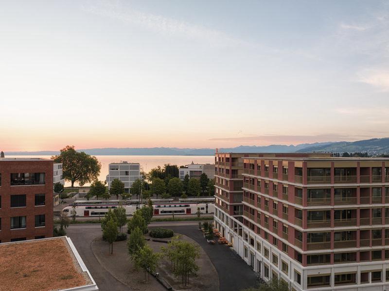 2F20892AA55DEEDD65B7FA4FAD3F5669