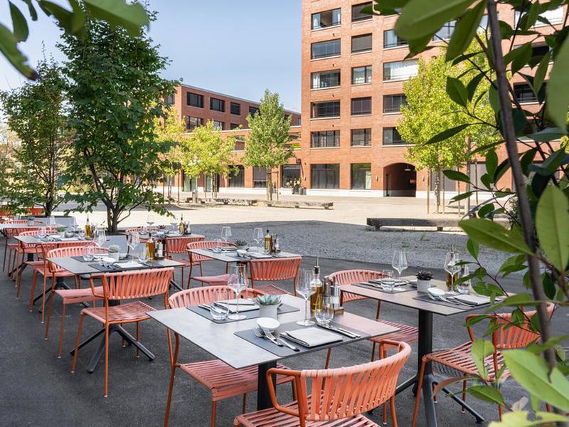 9ED6766CC995F4C1B97C8D8C264C1AC4