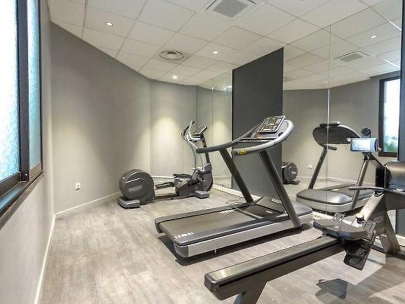 922934B6C58FD853F7F966B5E6D00ADF