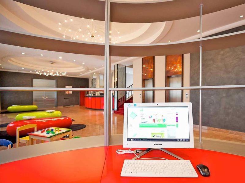 C90C9762859575FC11E7B7F71645EA27