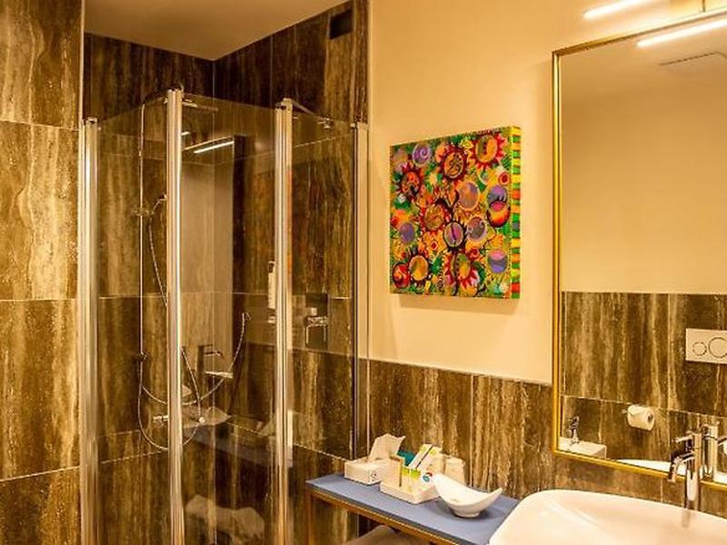 A2D3FD1B147CE83AD36E306D2D409F53