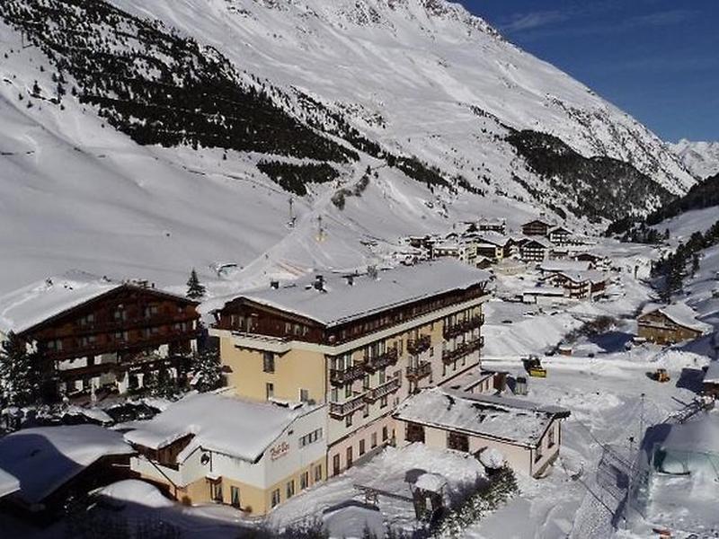 B2806BD4A3E5DF3678591EF049D92474