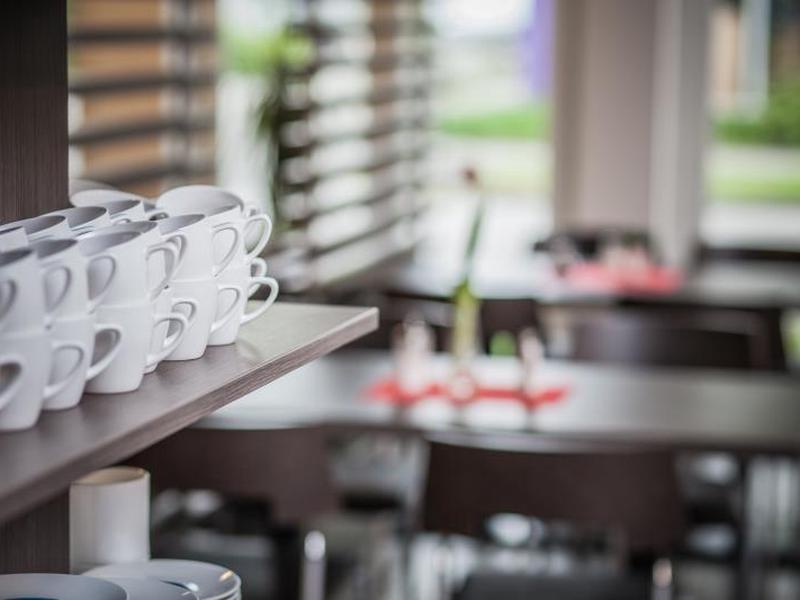 032C6519A1870E985DACC7EF6921A47F