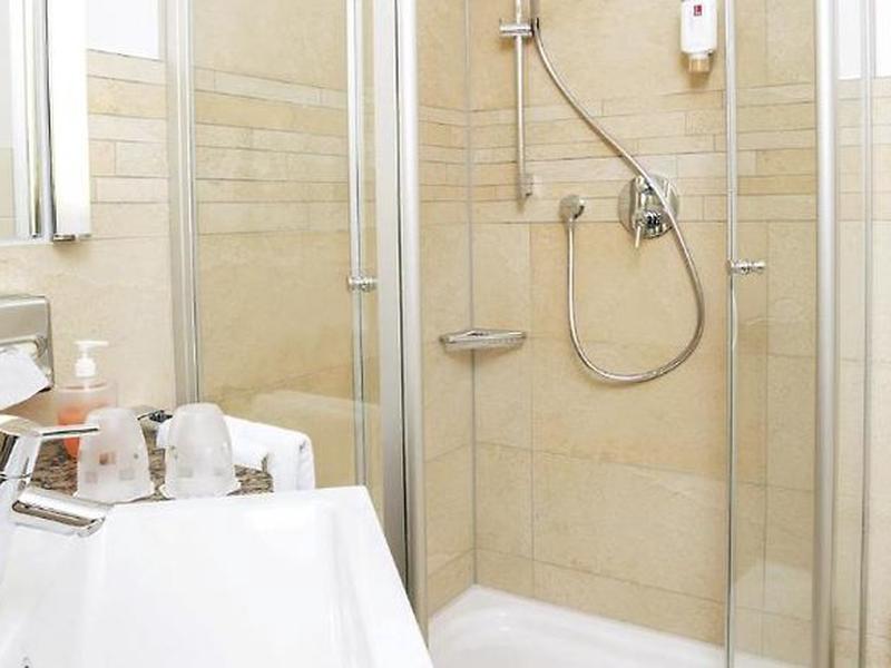 171C071D499E14BCC3220348F5AAB8EE