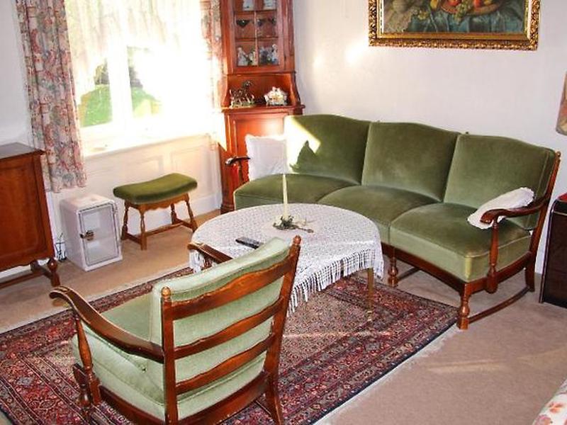 E6DA4C3261B9E3DC8C720490F824A44B