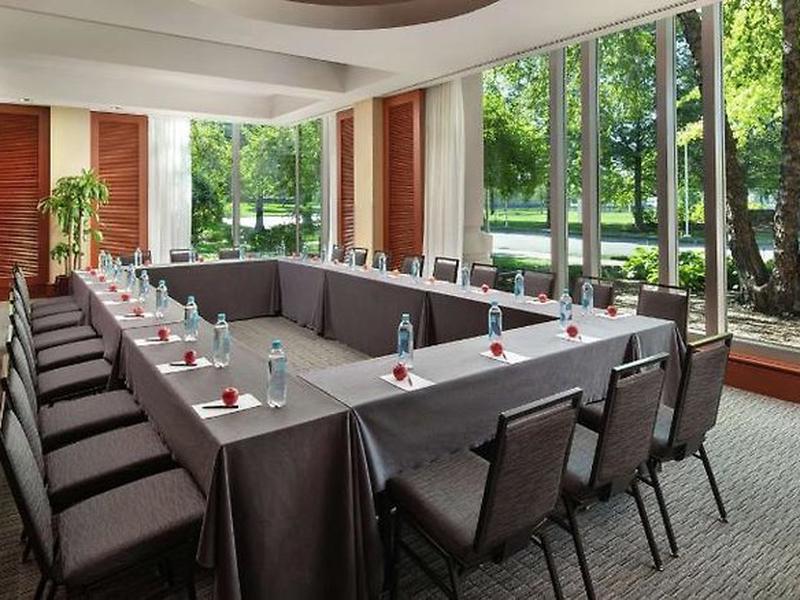 369054A78FCE069DC1A3DC7567DB37B9