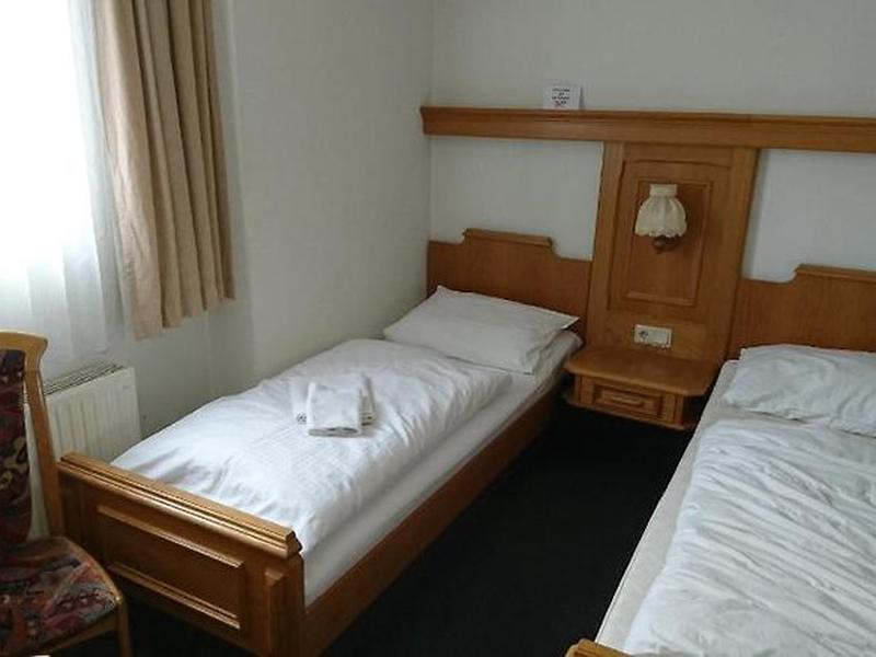 4D1D03E7CEF6F4C0A3898ABC3DFB224B