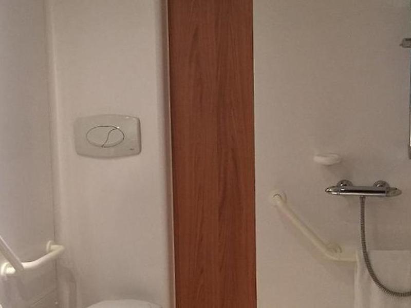 E15E95E4F568D84E633B2D95424C9E8F