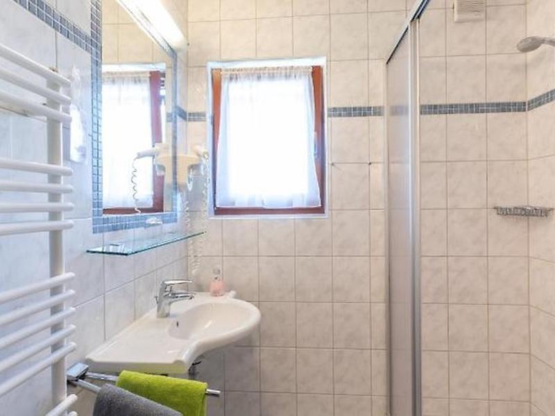 67E2425AACBA2FB8CFB99E205882E5B0