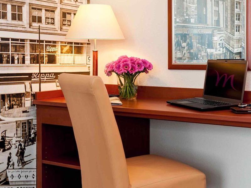 CBAB0573CBBADCAB9B0FD37329066A9F