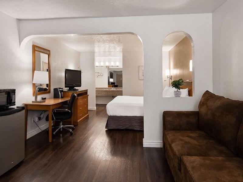 BE967B3EFF5BF9AB7F301AB2C263235E