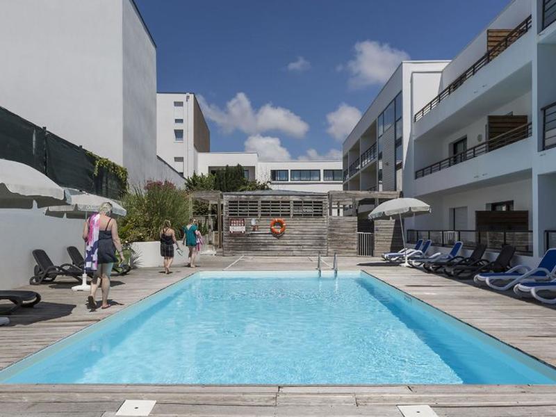 EB45AD4DEC358A06A96BDE2F51822E72