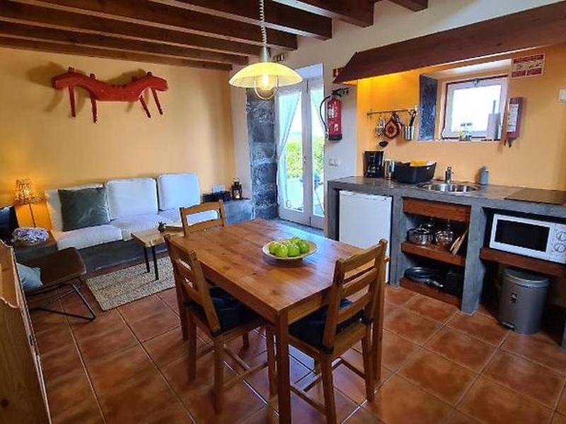 4D8AE9EB47159B709E7749F41F0B0B97