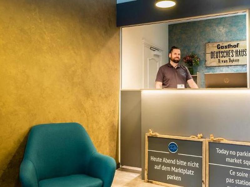 19B354E14AE32724DA47C534DD41BED8