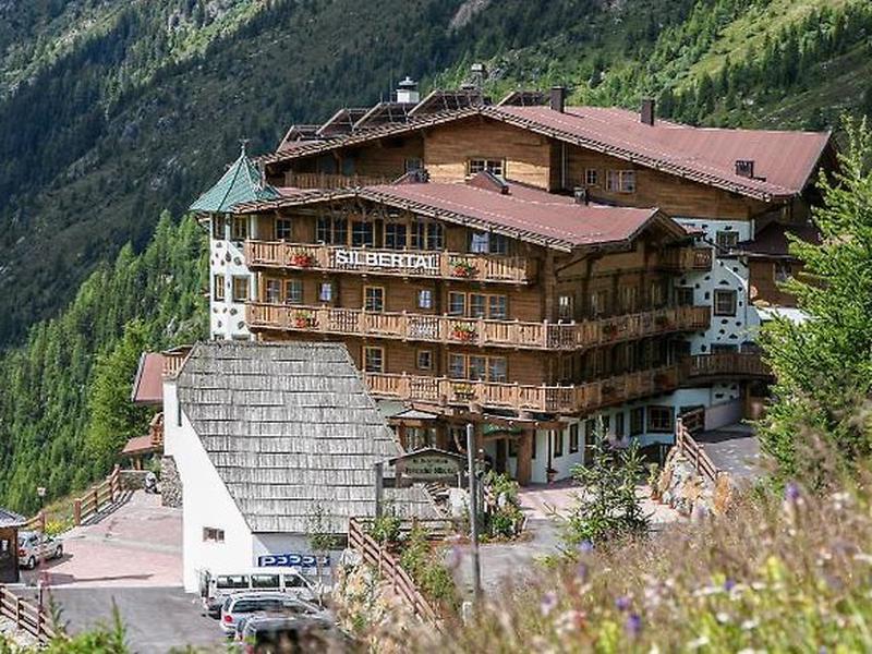 5FAB5DFDCF6348929320C91FD08F3E46