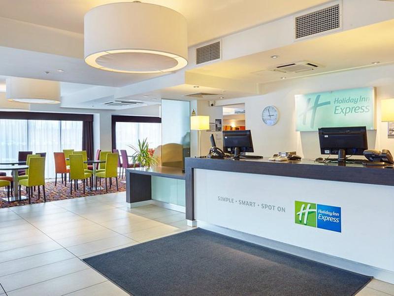 B3C77429E86D4EB9F665E0F1056FAB9C