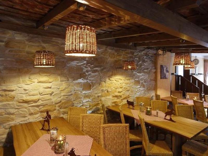 54DE8093D43696B5BFE0E59A75FA33BE