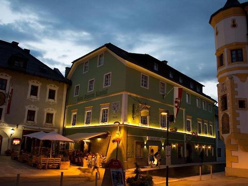 40FB5ED3D99C60CA90B3CAA98AD6F9FA