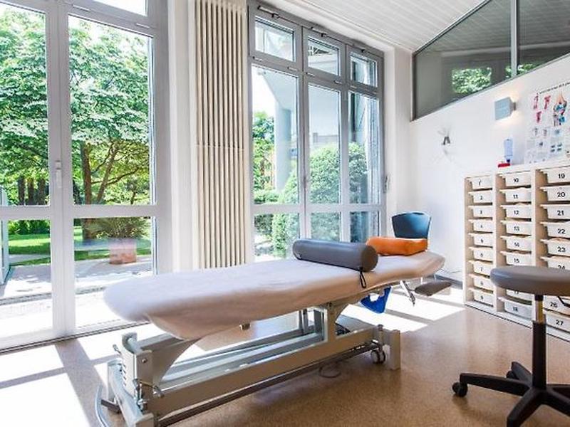 4BC88DD73C3E65AF3E0F8459888056B5