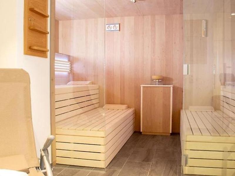 09742BD85F227B7E183C6DC32146519F