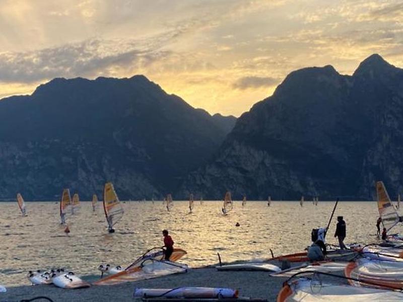 BD6EC580076F01A1A03809E6E55C8465